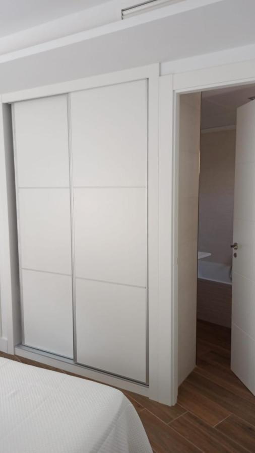 Beautiful Apartment In Third Line Beach Boliches ฟูเอนฮิโรลา ภายนอก รูปภาพ